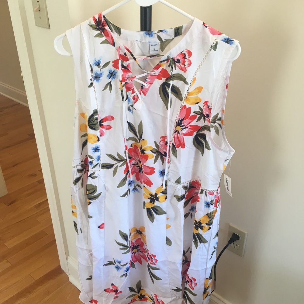 Old Navy Sleeveless Summer Dress - XL